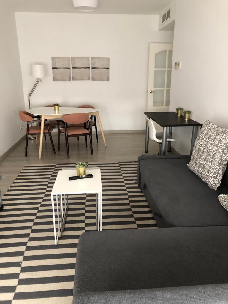 Vivienda De 2 Habitaciones , 2 Banos Alcobendas Eksteriør billede