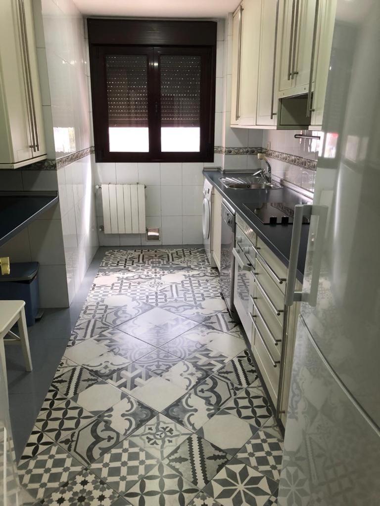 Vivienda De 2 Habitaciones , 2 Banos Alcobendas Eksteriør billede
